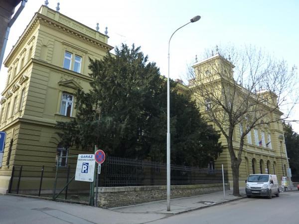 Apartman Rea Komarno Bagian luar foto